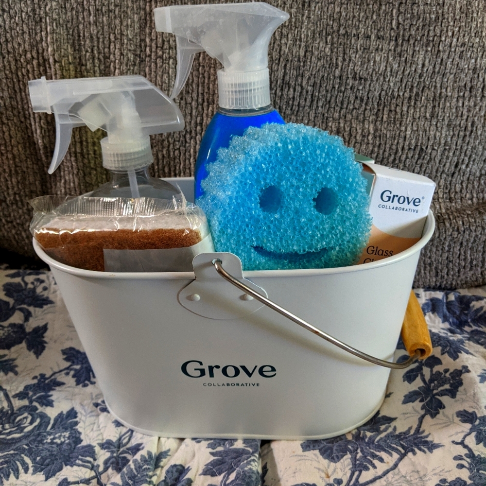 Grove Collaborative Pail